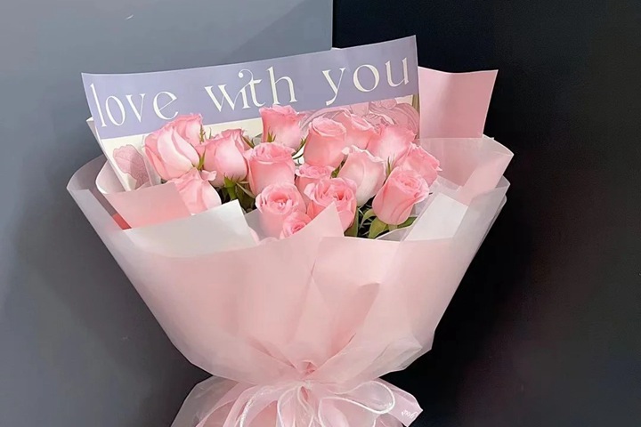 粉玫瑰花语是什么意思